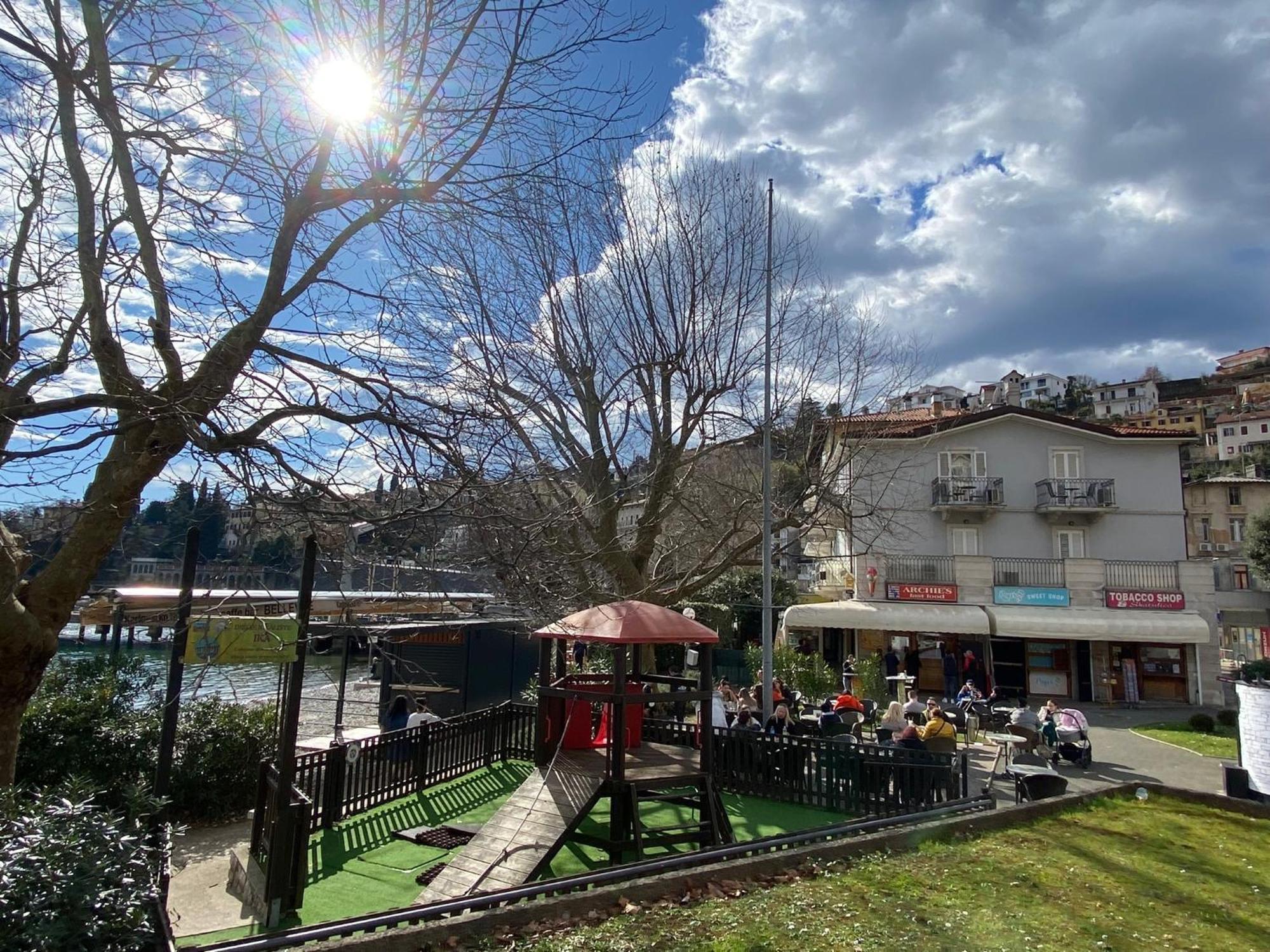 Apartment Arielle Ika Dış mekan fotoğraf