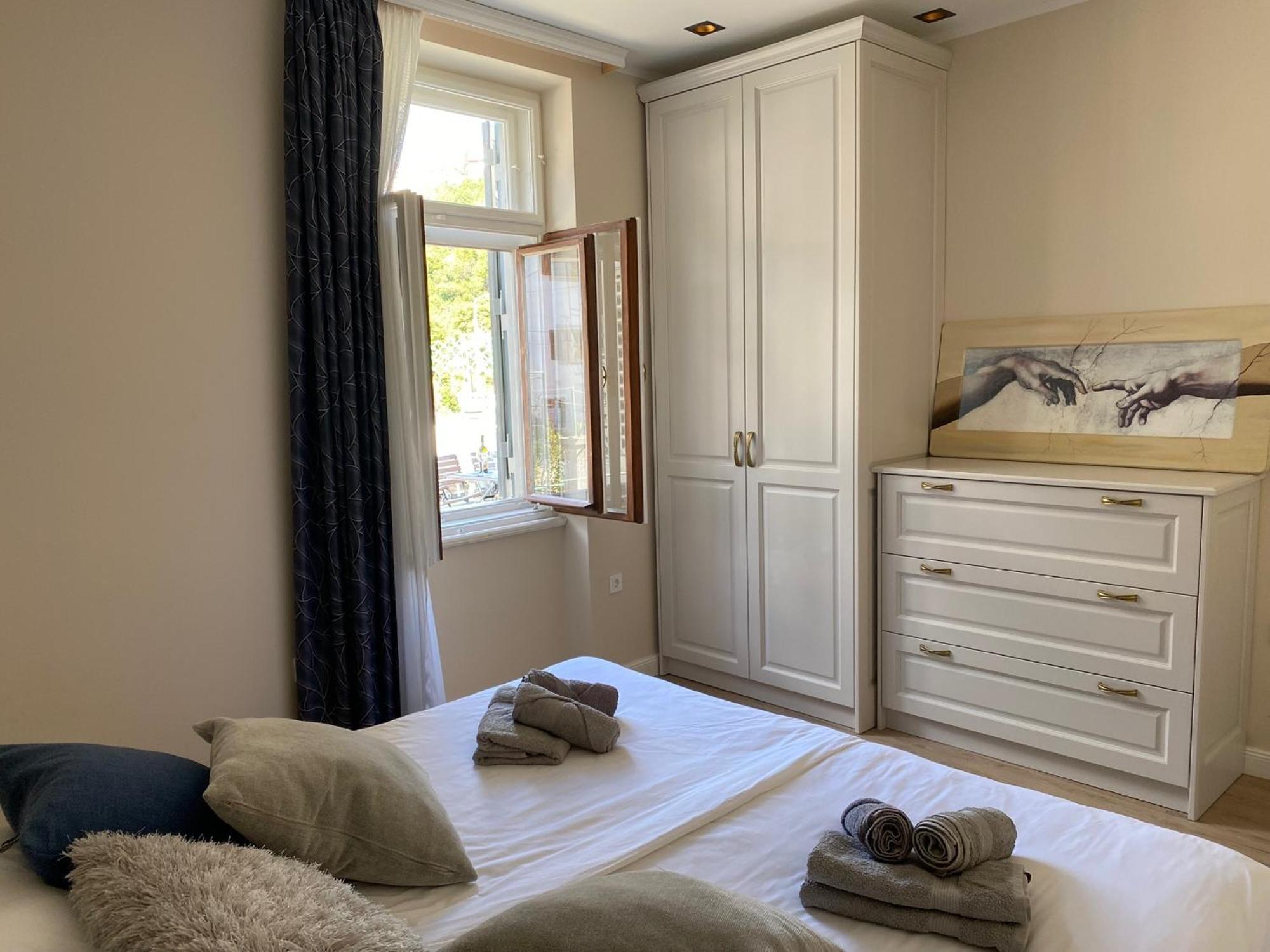 Apartment Arielle Ika Dış mekan fotoğraf