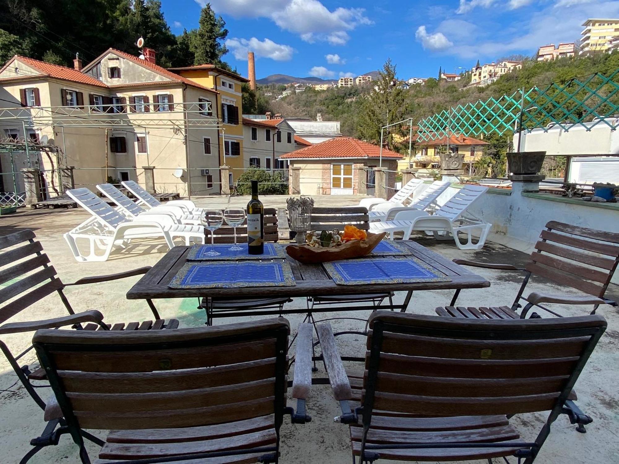 Apartment Arielle Ika Dış mekan fotoğraf